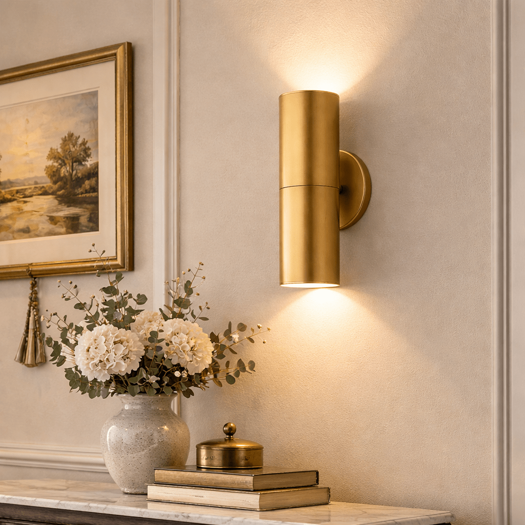Champeaue Linear Sconce