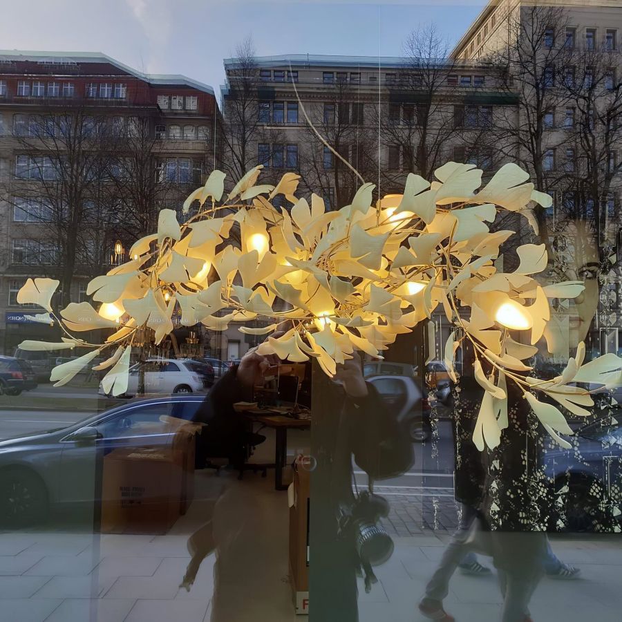 Bustling Ceramic Ginkgo Leaf Chandelier-Nobipets