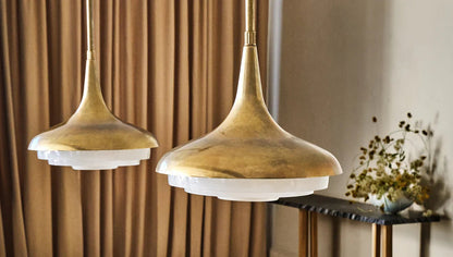 CALYX PENDANT LIGHT