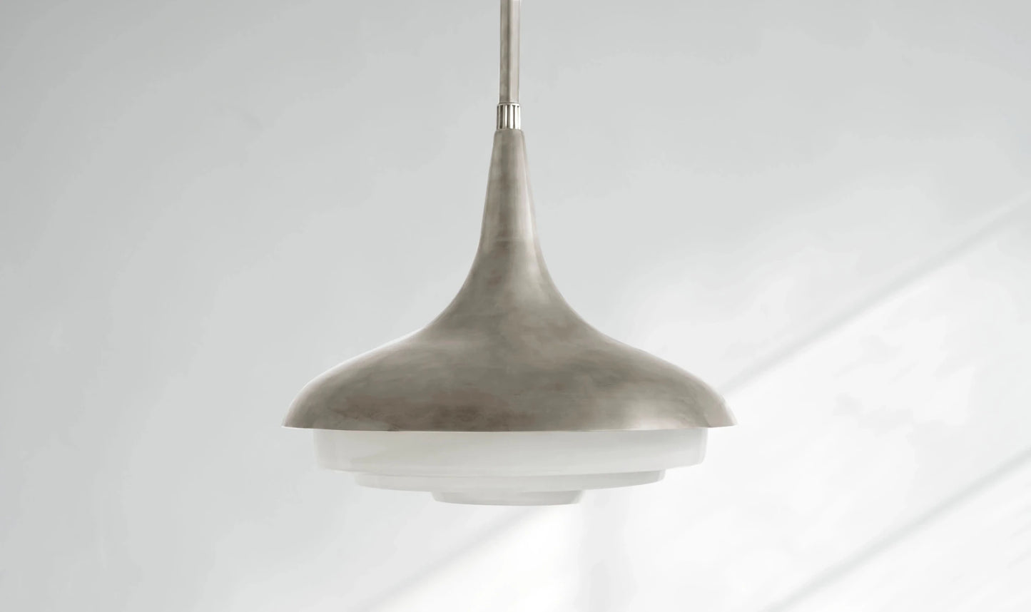 CALYX PENDANT LIGHT