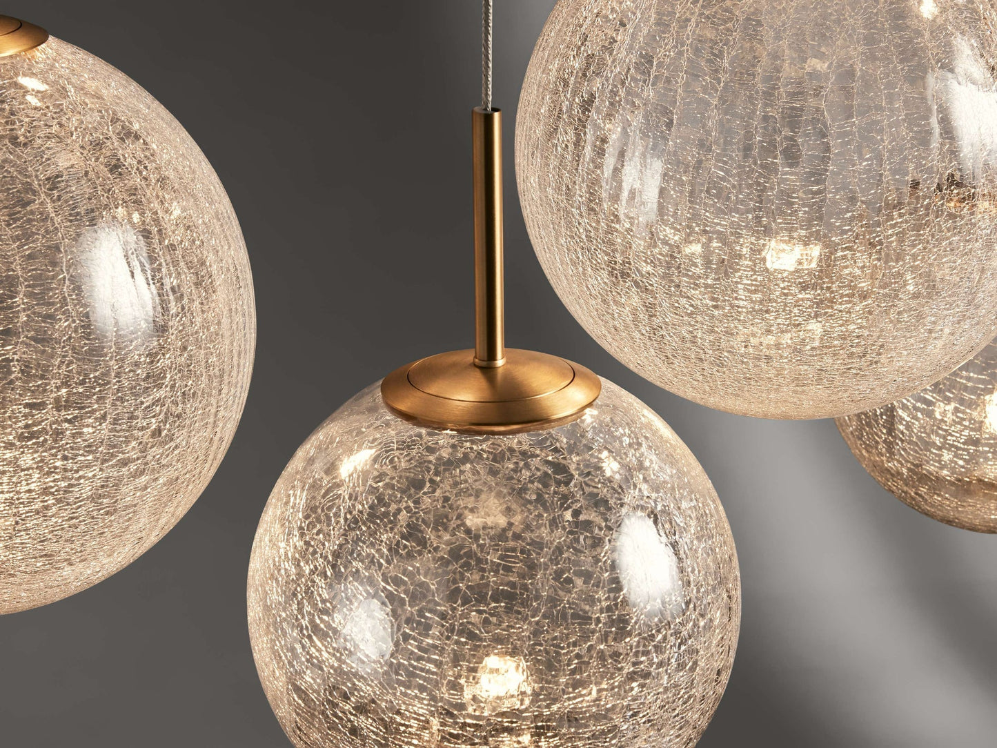 Casen Linear Chandelier-Nobipets
