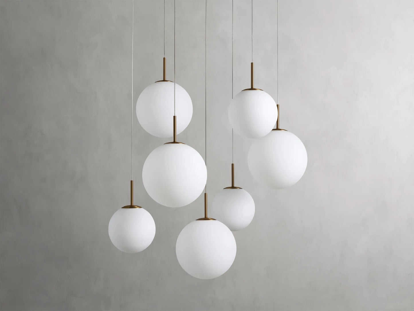 Casen Round Chandelier-Nobipets