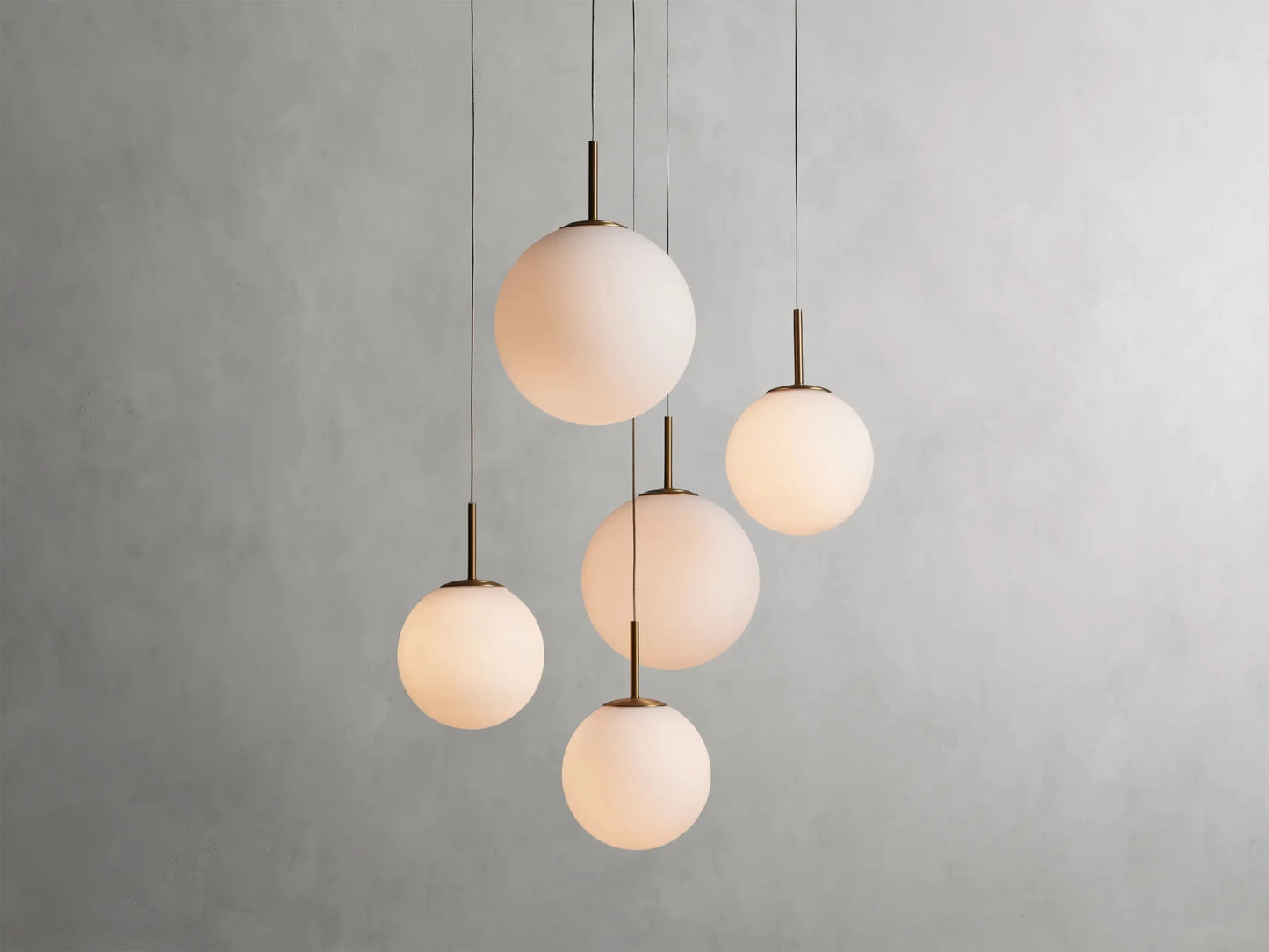 Casen Round Chandelier-Nobipets