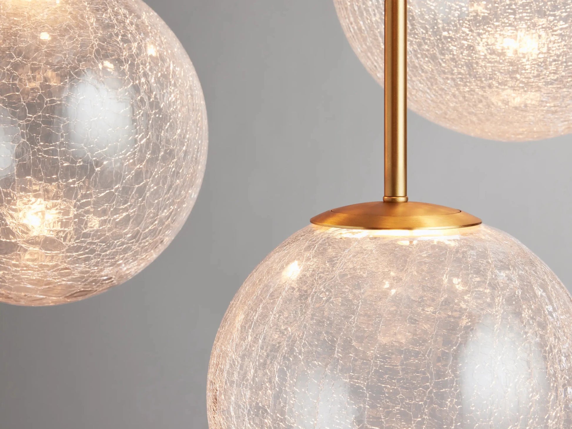 Casen Round Chandelier-Nobipets