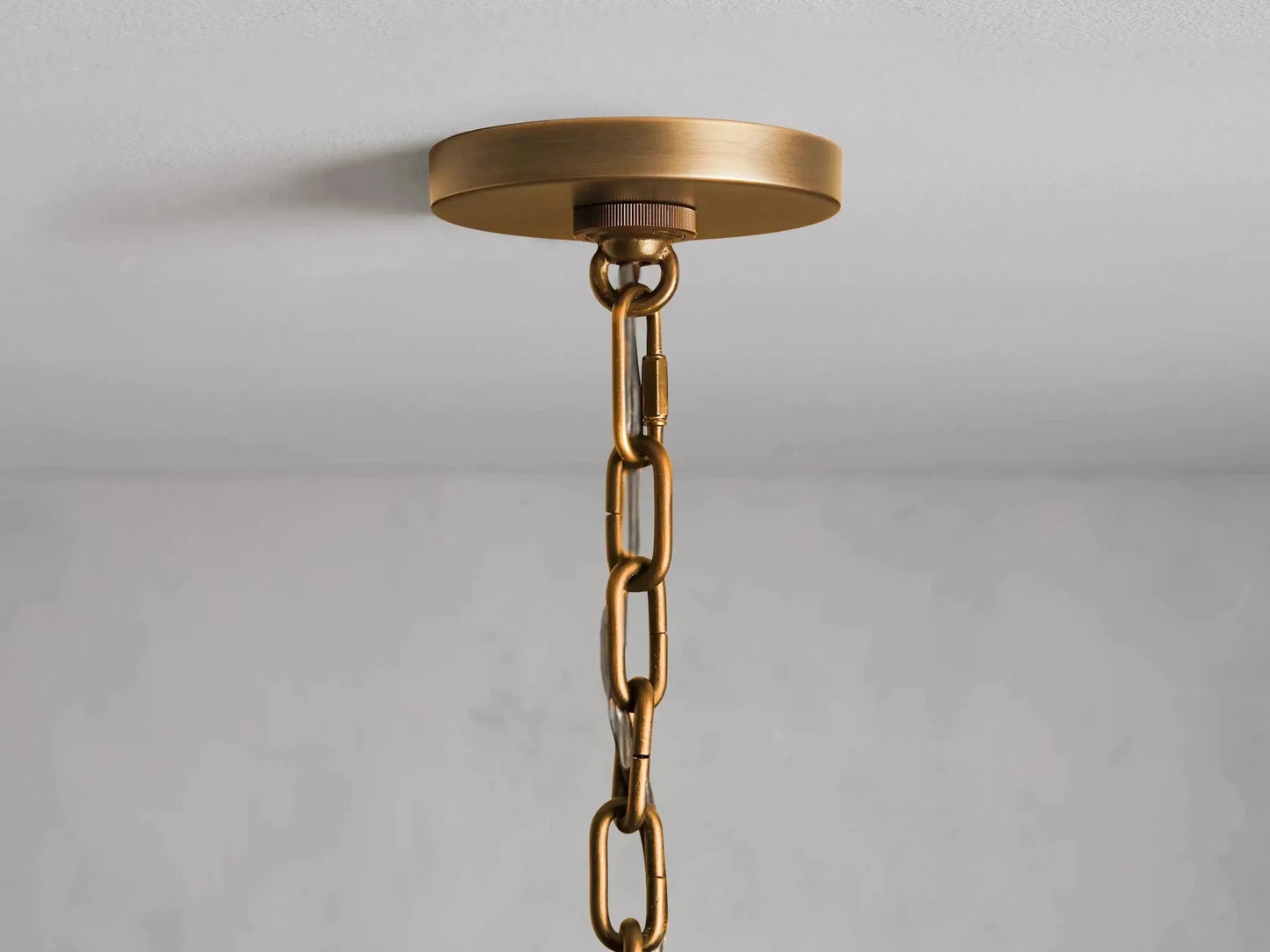 Celine Chandelier 36'' 59''-Nobipets
