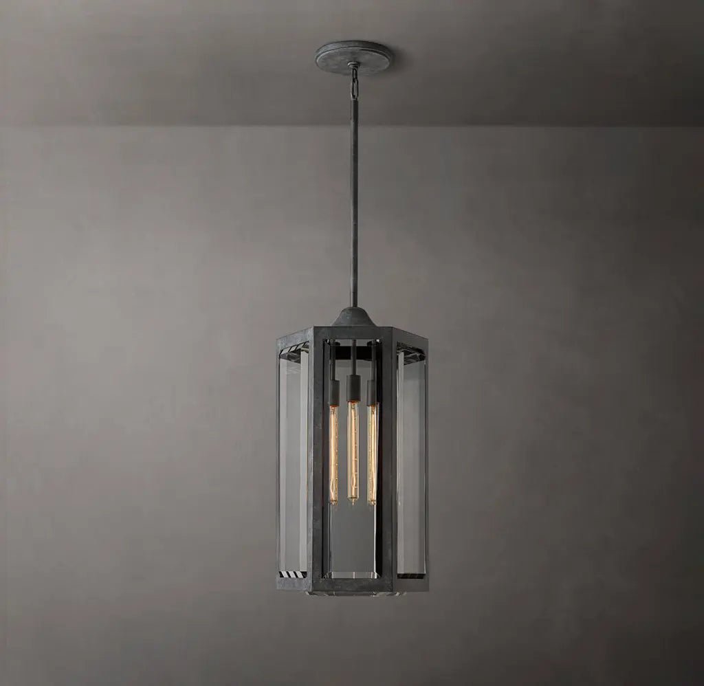 Chevalier Grand Pendant