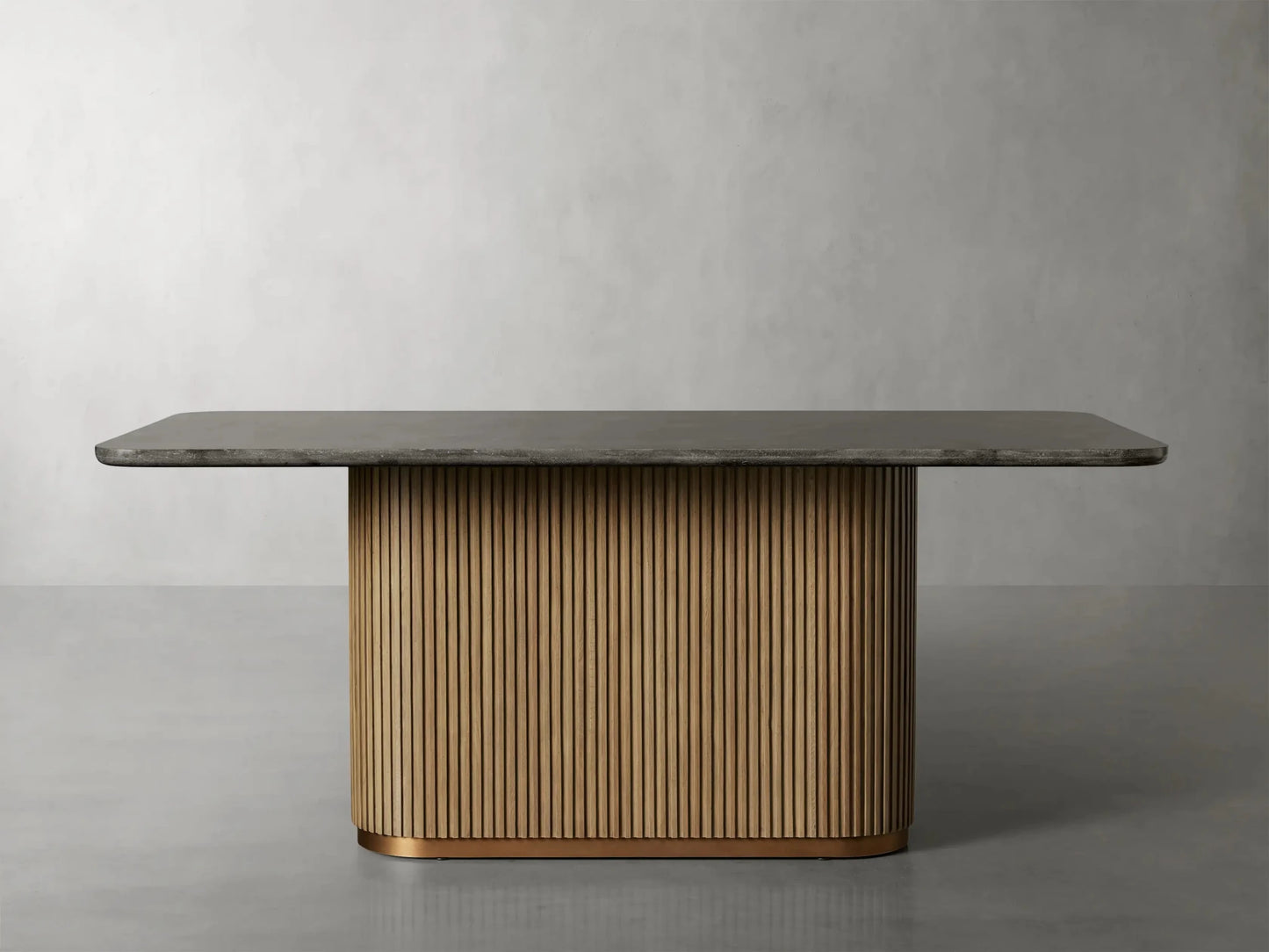 Finnley Dining Table