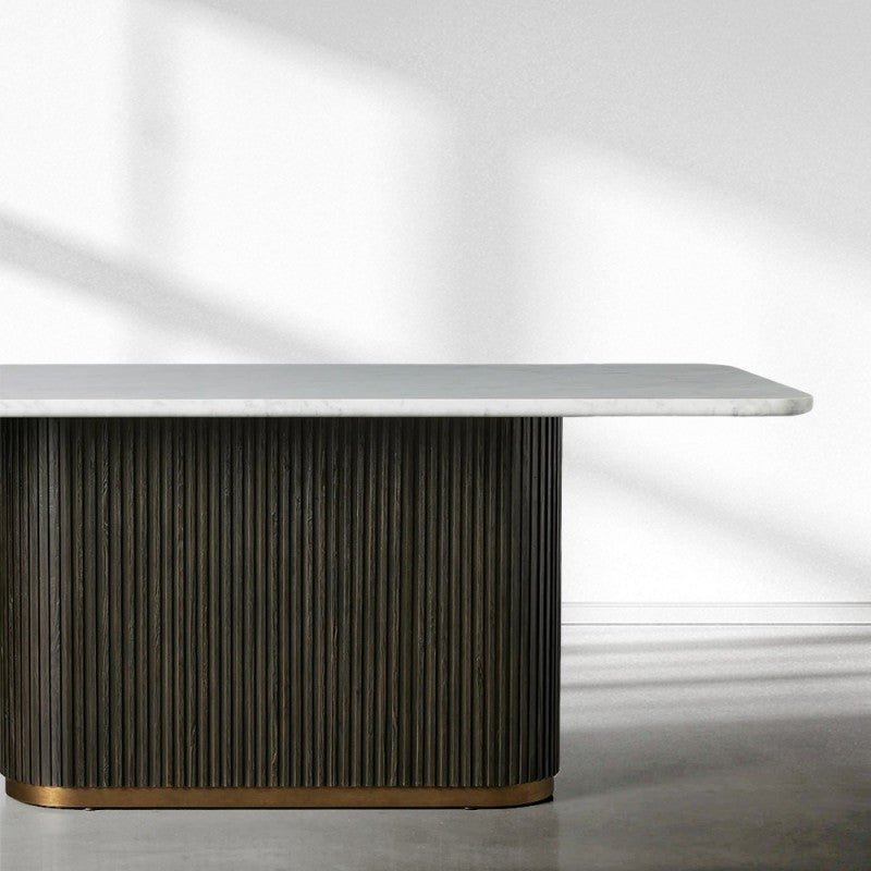 Finnley Dining Table