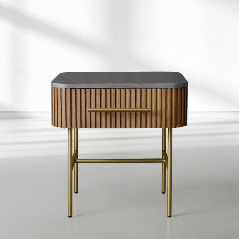 Finnley End Table with Drawer