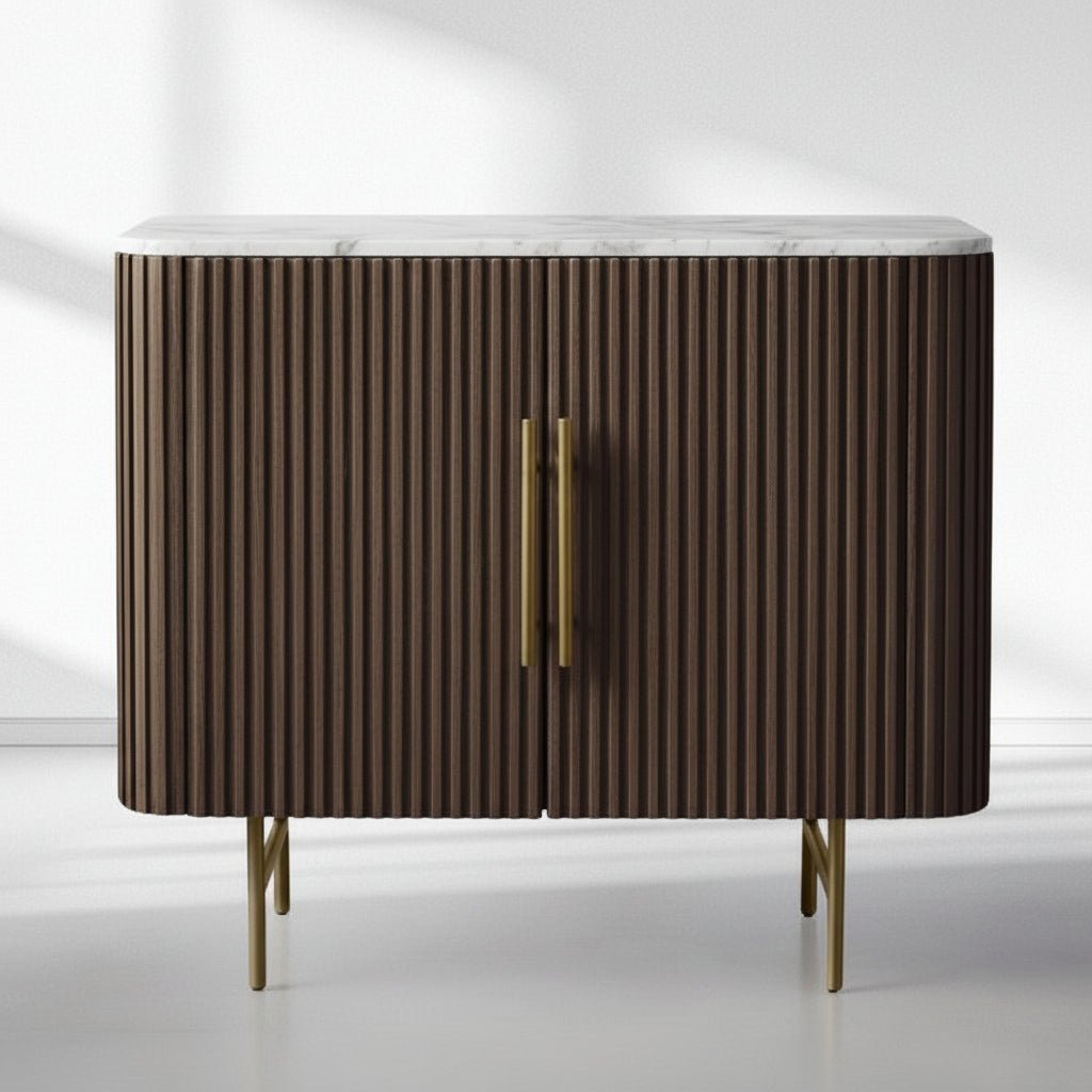 Finnley Hall Chest