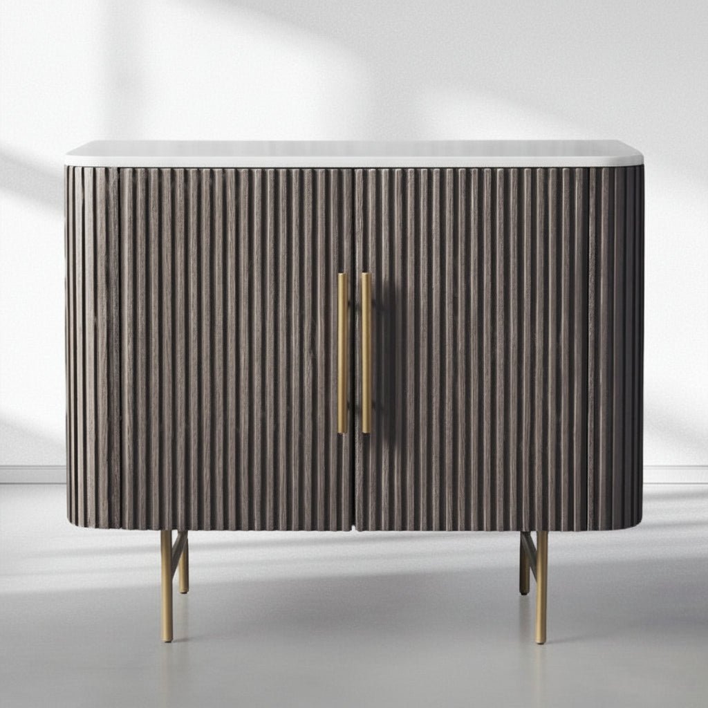Finnley Hall Chest