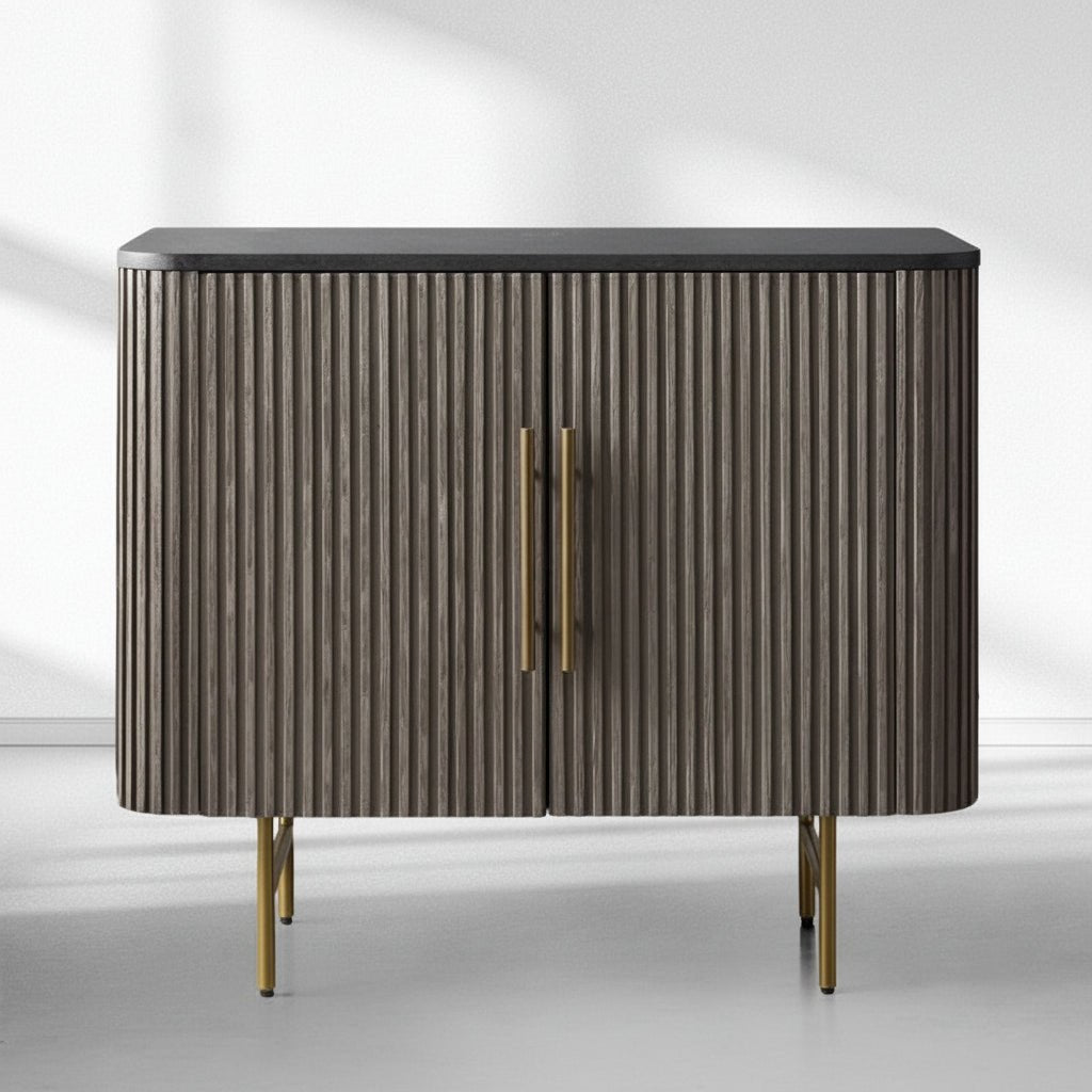 Finnley Hall Chest