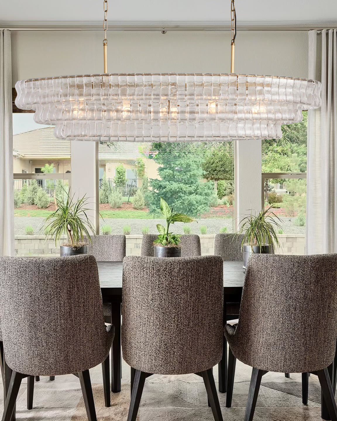 Ghiaccio Smoke Class Oval Chandelier 54" 65"