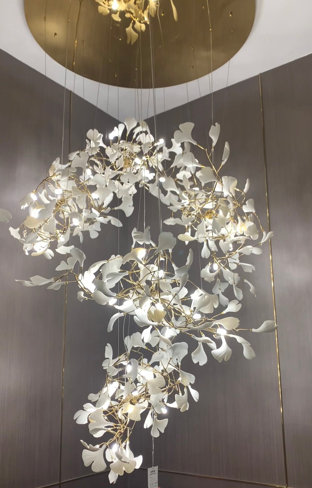 Ginkgo Leaf Flower Ceramics Chandelier For Foyer / Staircase /Hallway-Nobipets