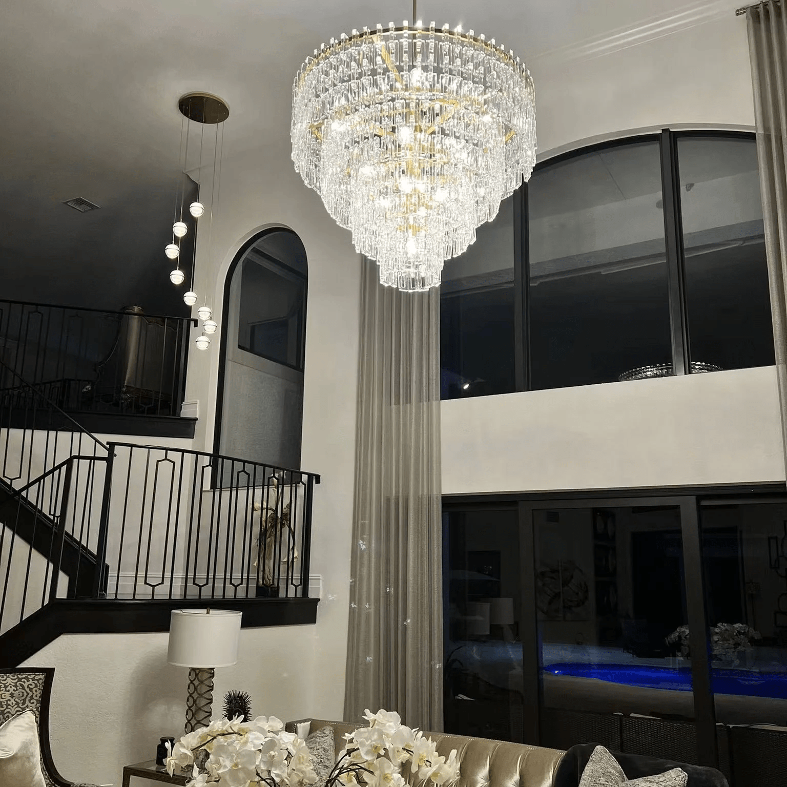 Marigan Round Chandelier-Nobipets