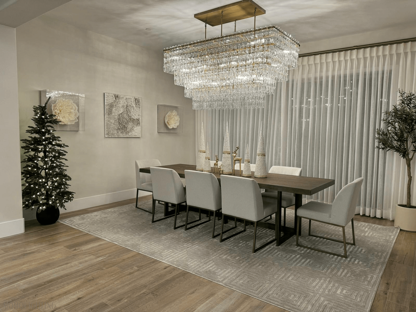 Marigan Tier K9 Crystal Rectangle Chandelier-Nobipets