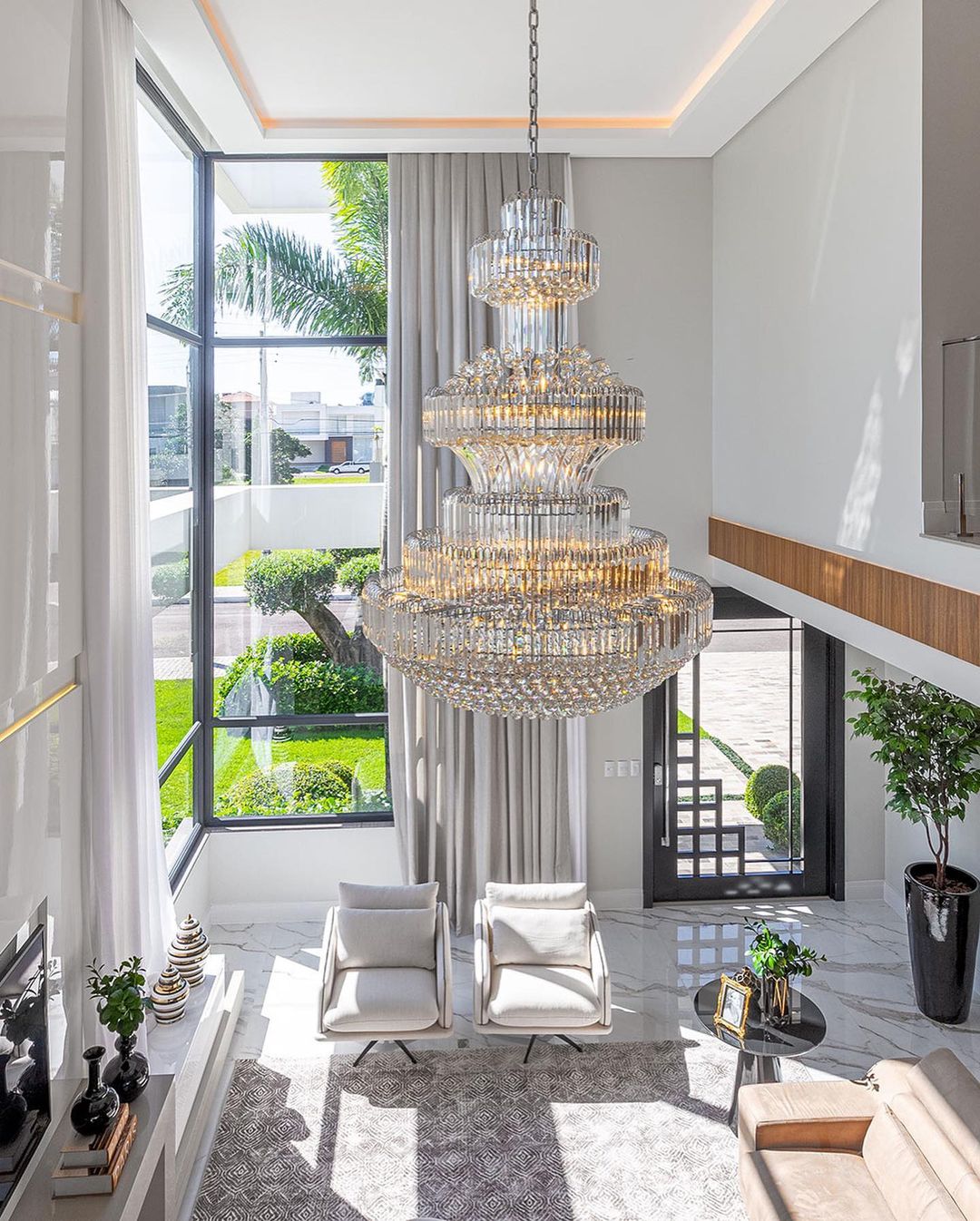 Modern Gold Foyer Extra Large Crystal Chandeliers Round Luxury Ceiling Light Fixture For Hall Entrance-Nobipets