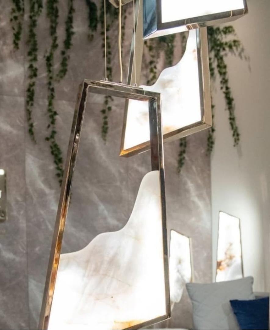 Modern Light Luxury Alabaster Chandelier in Gold Finish-Nobipets