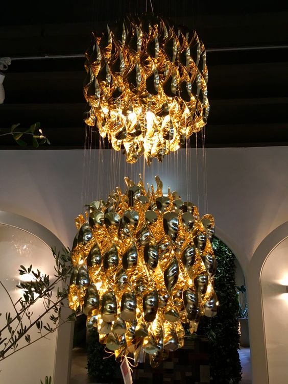 Modern Spiral Wave Chandelier in Silver/Gold-Nobipets