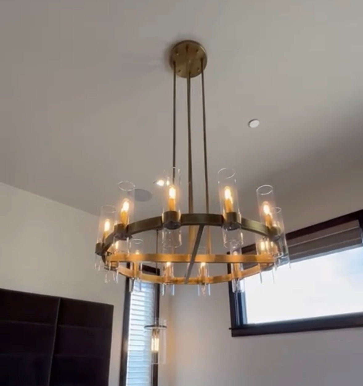 Ravelle Glass Round Chandelier 36"-Nobipets