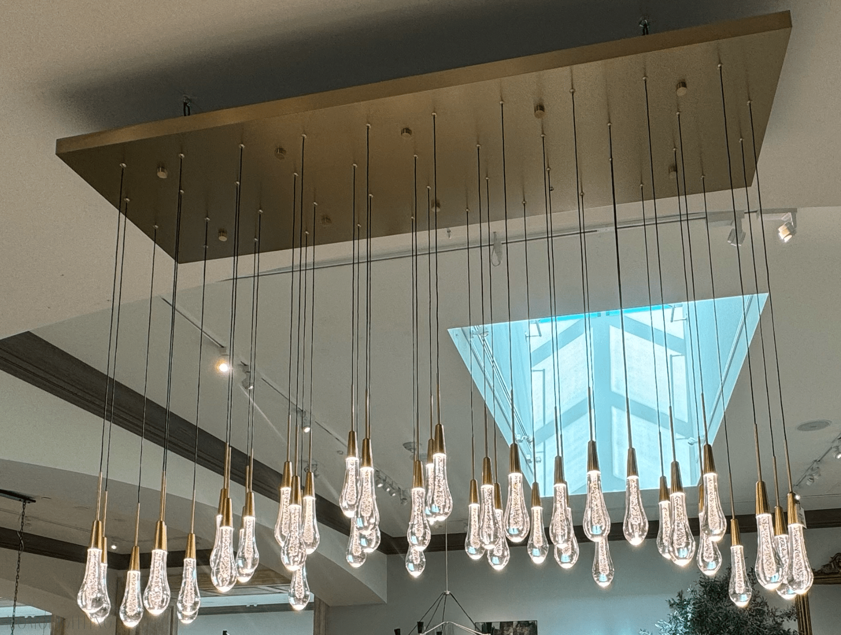 Solitaire Linear Chandelier 37"50"70"87"120"-Nobipets