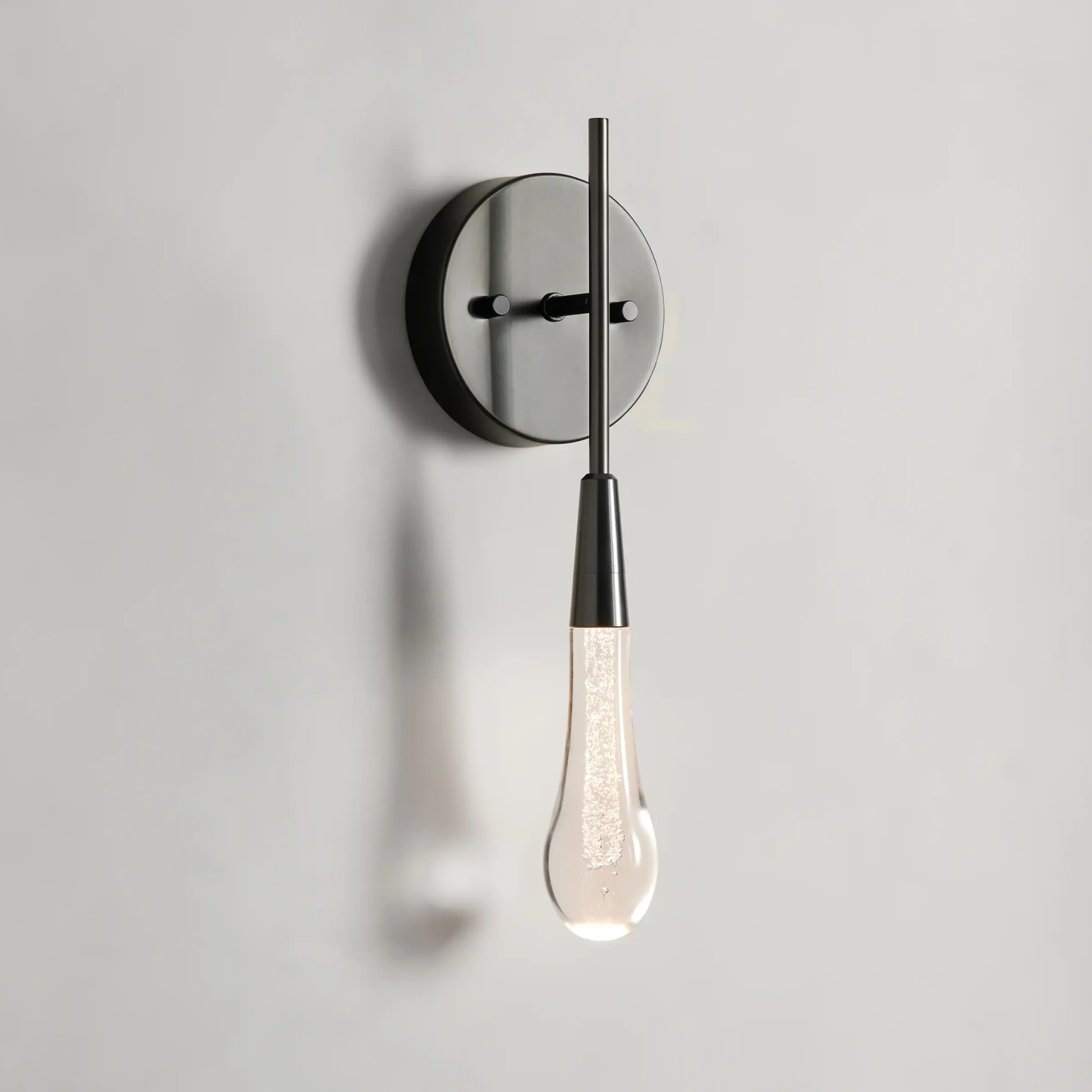 SOLITAIRE MODERN WALL SCONCE 5"W