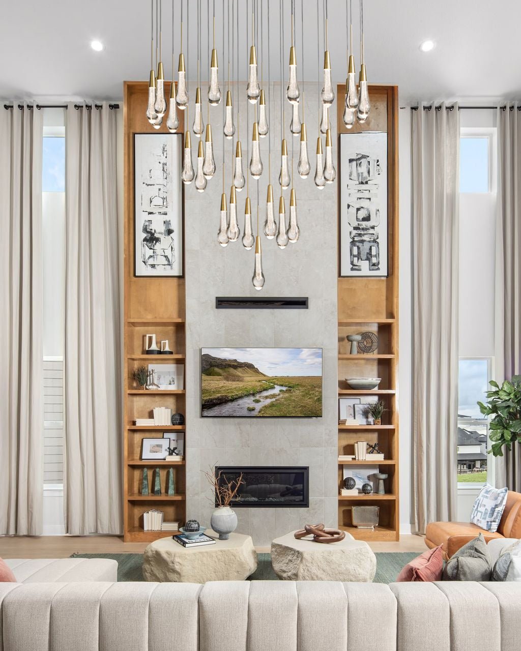 Soltaire Round Chandelier