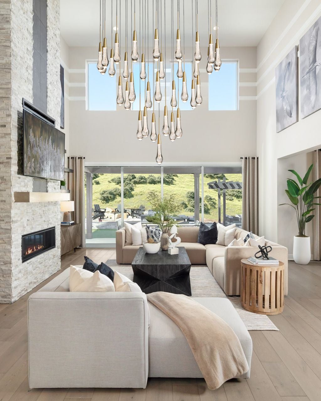 Soltaire Round Chandelier