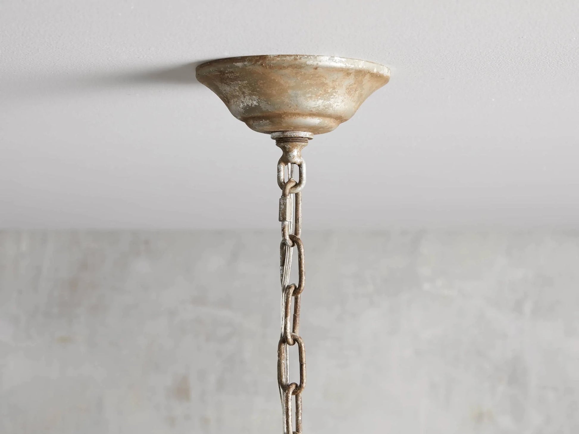 Viticcio Round Silver Chandelier-Nobipets